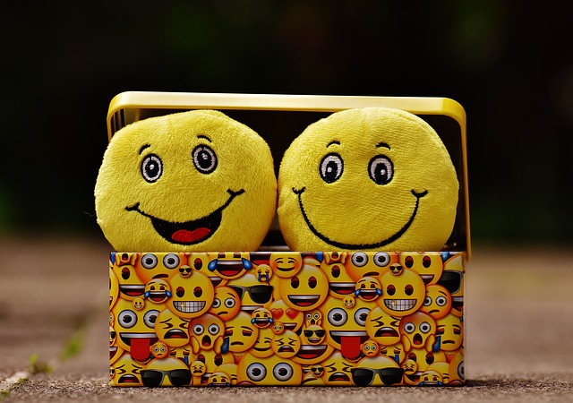 happy world emoji day