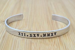 bracelets-gifts-for-couples-best-top-list-of-bracelets-for-him-or-her