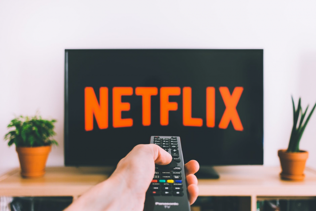 What Are the Best Ways to Watch Movies and TV Online?