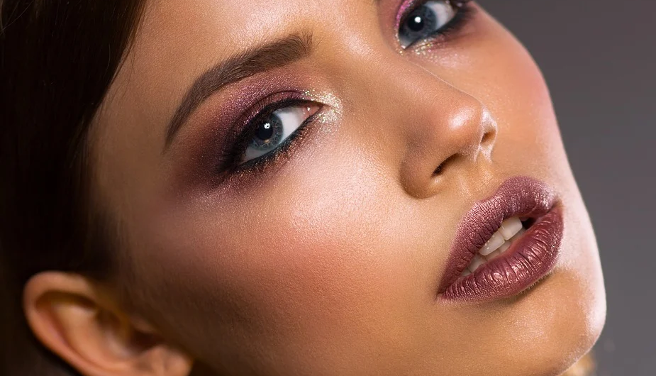 6 Tips From Models on How to Maintain a Flawless Skin